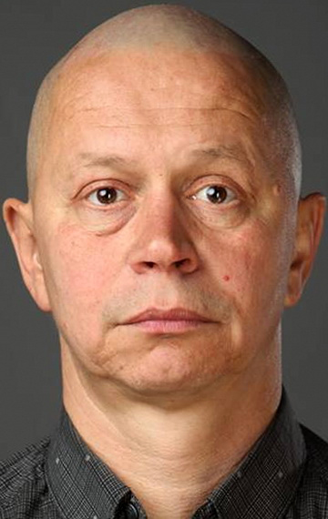 Актер Юрий Устюгов