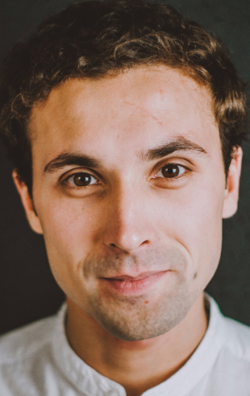 Актер Кирилл Варакса