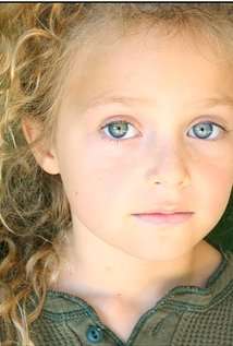 Актер София Росински