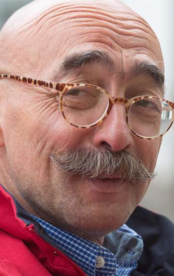 Актер Андрей Бильжо