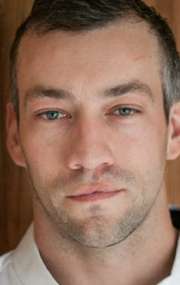 Актер Аарон Джексон