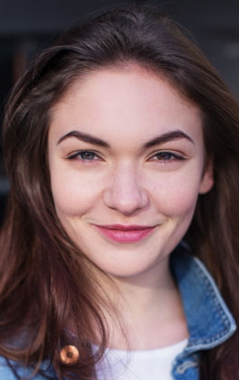 Актер Эмма Дрогунова