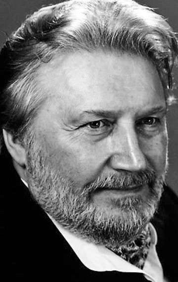 Актер Виктор Борцов