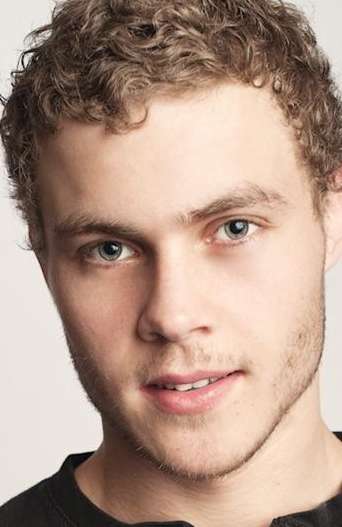 Актер Рис Милн