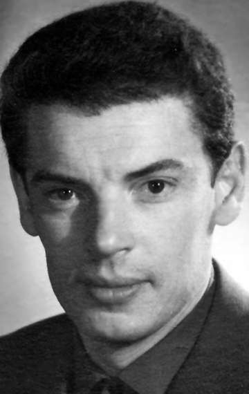 Актер Михаил Волков