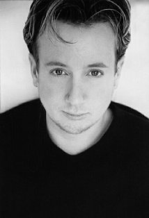 Актер Эмметт Джеймс