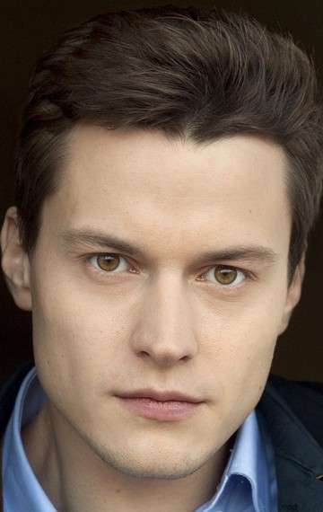 Актер Дмитрий Винсент Папко