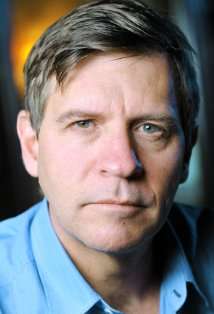 Актер Майкл Дейвис