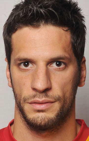 Актер Хакан Балта