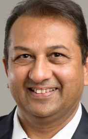 Актер Бхарат Мистри