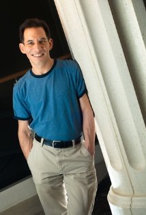 Актер Тэннер Лагаска