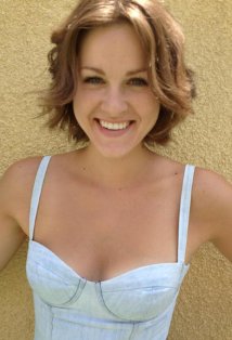 Актер Джулианна Фингадо