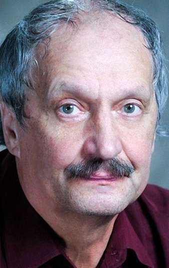 Актер Евгений Тиличеев