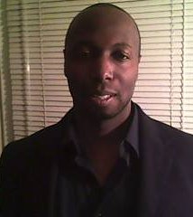 Актер Крис МакКейл