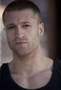 Актер Грэхэм Вульф