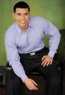 Актер Дэвис Агилья