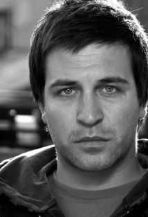 Актер Элиаш Тепина