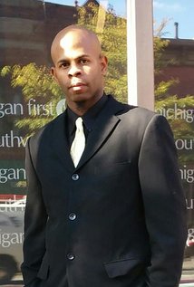 Актер Александр Кристофер Джонс