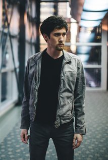 Актер Райан Ирвинг