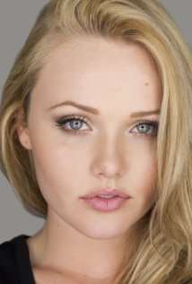 Актер Брук Николь Ли