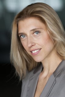 Актер Am&eacute;lie Prevot