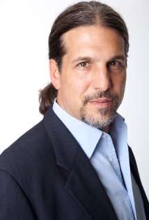 Актер Джон Парсонс