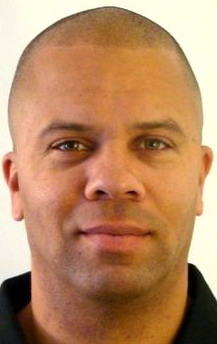 Актер Трэвис Аллен Буш