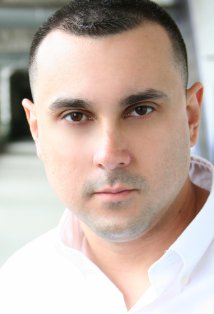 Актер Уолберт Белтран