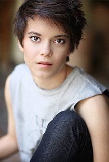 Актер Эмили Хинклер