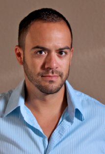 Актер Дэнни Тревино