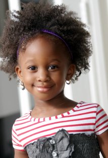 Актер Ава Огюстен