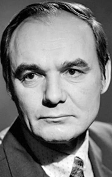 Актер Роман Вильдан