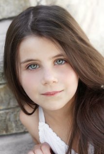 Актер Миа Синклер Дженнесс