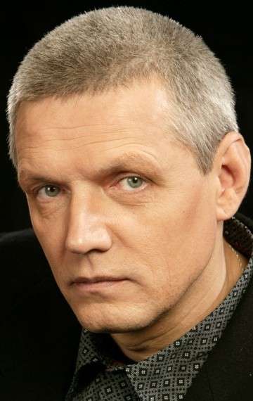 Актер Александр Галибин