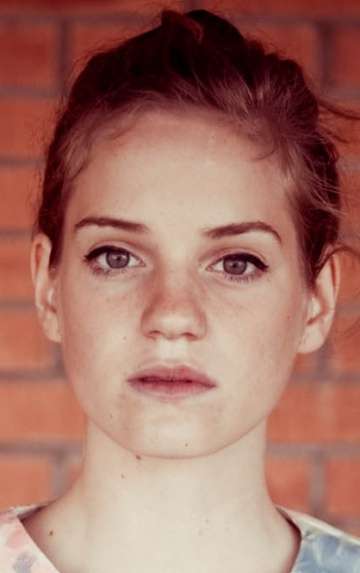 Актер No&eacute;mie Schmidt