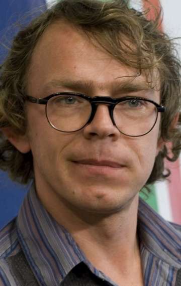 Актер Сергей Бугаев