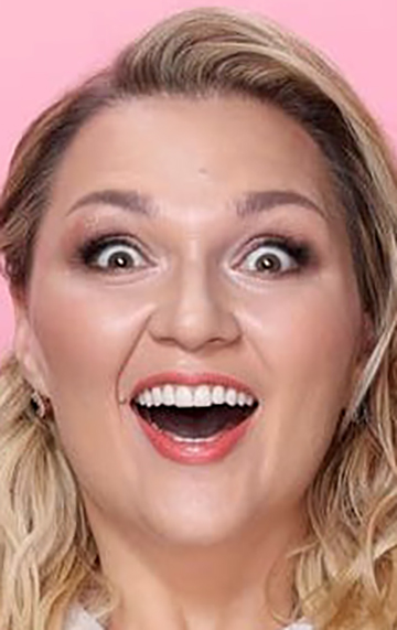 Актер Надежда Ангарская