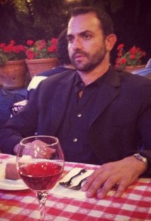 Актер Аарон Ф. Рэнделл