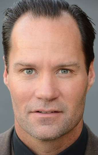 Актер Боджесси Кристофер