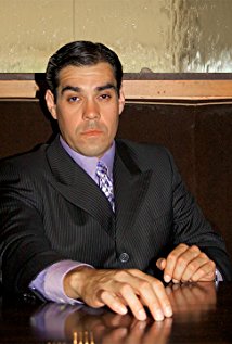 Актер Оскар Магана мл.