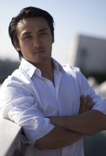 Актер Аарон Ли