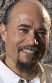 Актер Макс Ортиз мл.