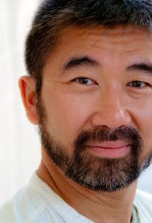 Актер Фентон Ли