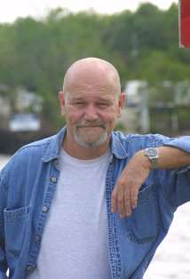 Актер Джин Уитэм