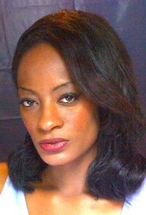 Актер Алонда Шеветт