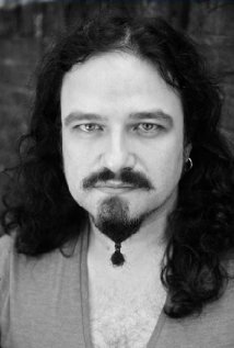 Актер Джон Хартстон