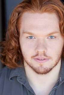 Актер Эрик Стейвс