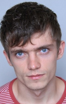 Актер Егор Пежемский