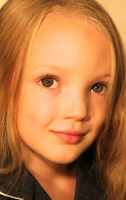 Актер Раффиелла Чепмен