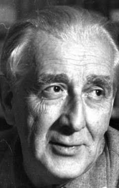 Актер Николай Волков